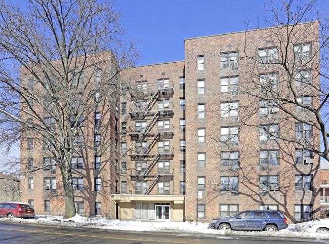 Building Photo - 147-05 Sanford Ave