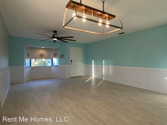 Building Photo - 3 br, 2 bath House - 1245 Mardrake Rd.