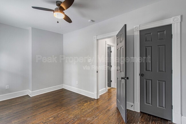 Building Photo - 2702 P St