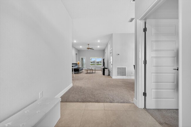 Building Photo - 8705 Merano Ave