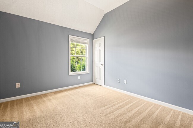 Building Photo - 5955 Raventree Ct