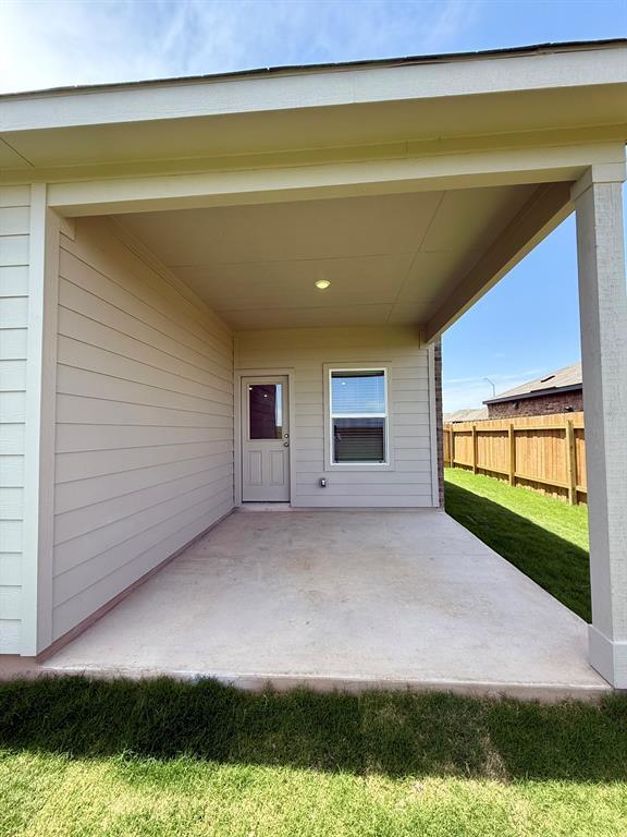 Building Photo - 306 Camargue Dr
