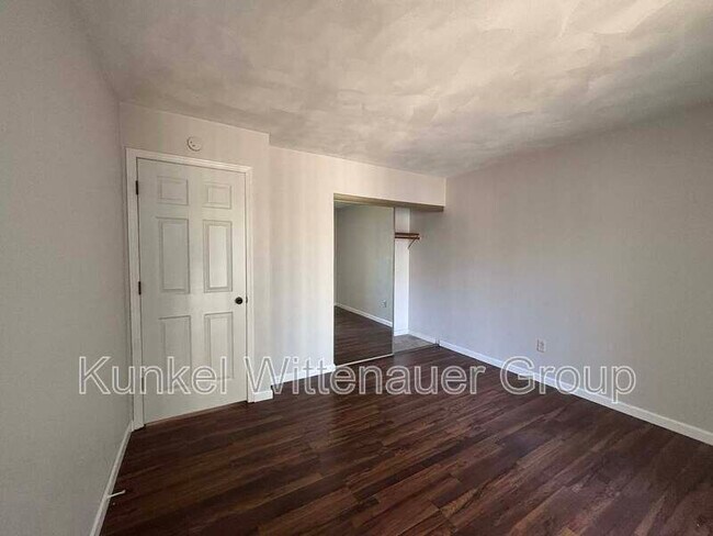 Building Photo - 206 Eagle Ridge