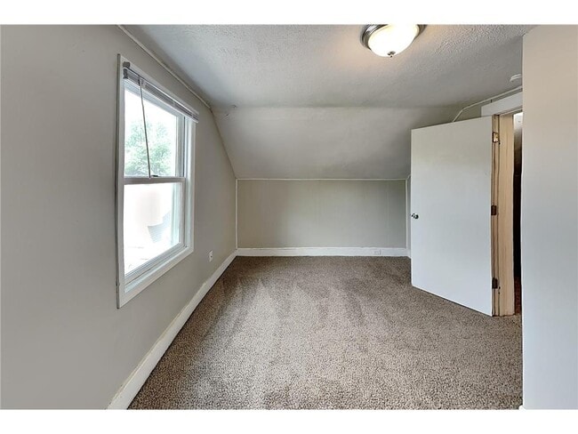 Building Photo - 4748 W 125th St
