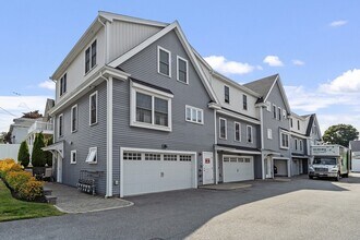 Building Photo - 27 Mill St