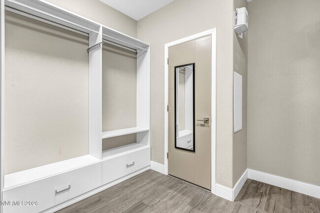 Building Photo - 2722 Mylonite Ct