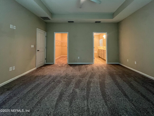Building Photo - 9627 Lovage Ln