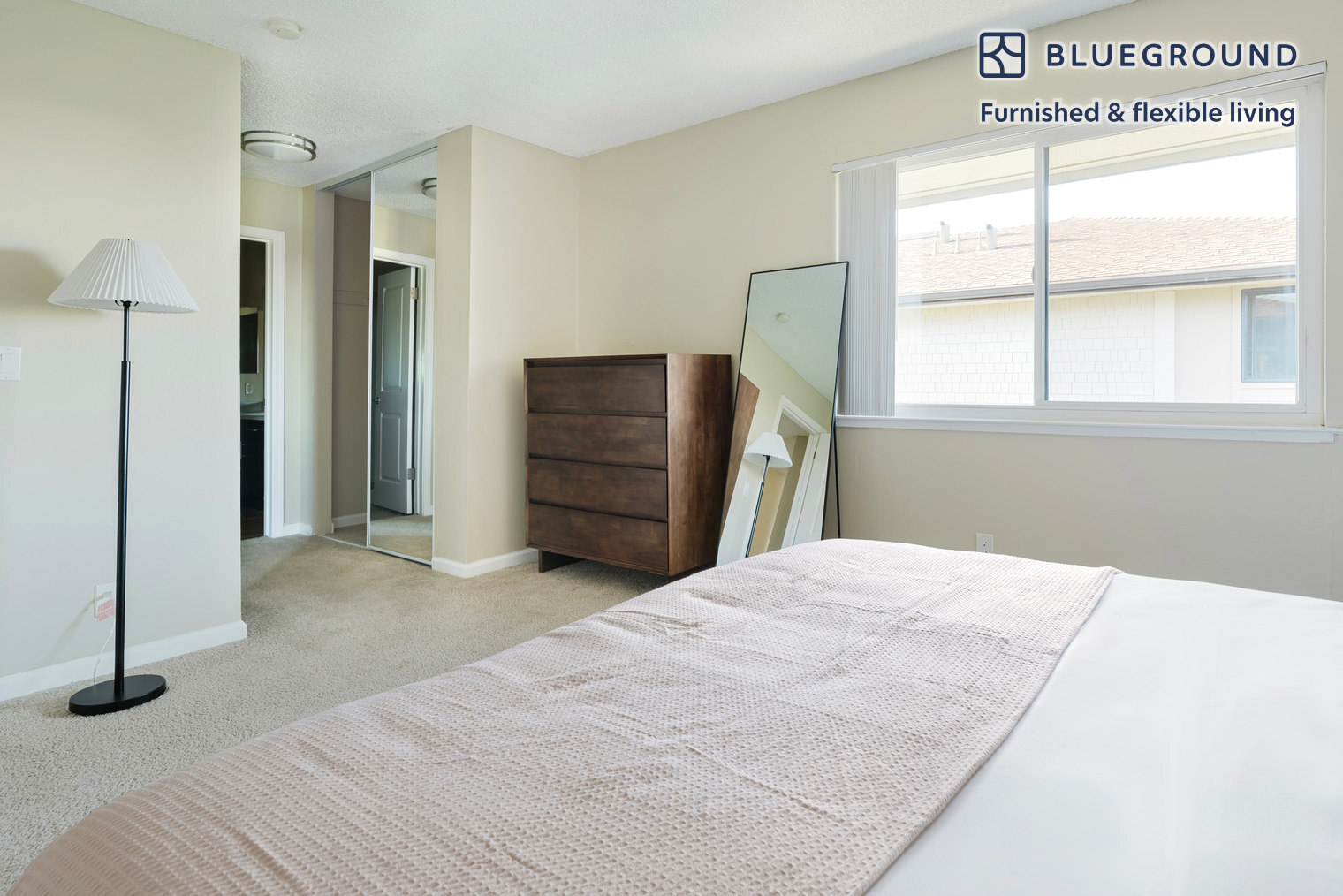 Building Photo - 600 Edgewater Blvd