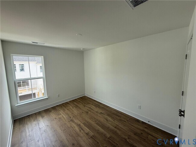 Building Photo - 15374 Oasis Sun Wy