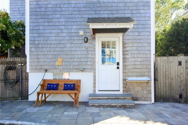 Building Photo - 22 Bateman Ave