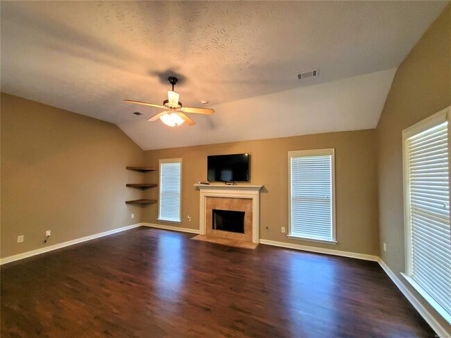 Building Photo - 96 Grand Park Dr
