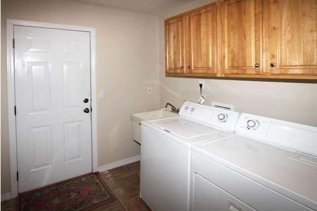 Building Photo - 4150 Oak Pointe Dr