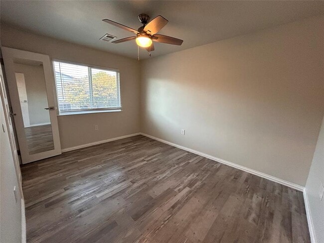 Building Photo - 8905 Tronewood Dr