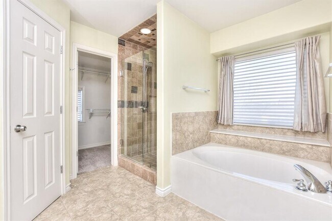 Building Photo - 1103 Cedar Elm Ln