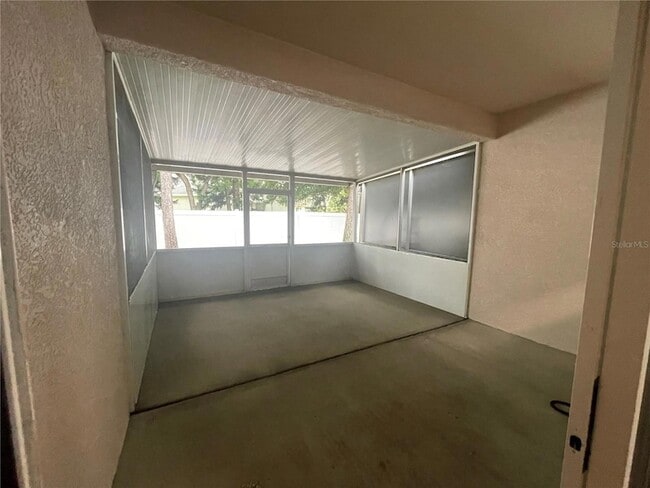 Building Photo - 2031 Fluorshire Dr