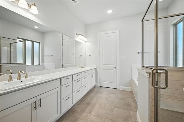 Building Photo - 4040 Crowe Ln
