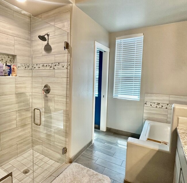 Building Photo - 1077 El Nido Dr