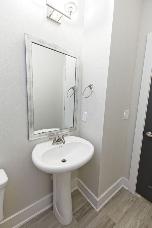 Building Photo - 3313 Wynwood Dr