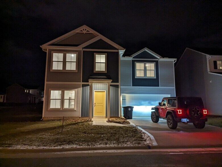 Building Photo - 541 Auld Farm Cir