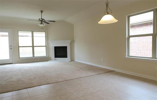 Building Photo - 812 Kinghaven Dr