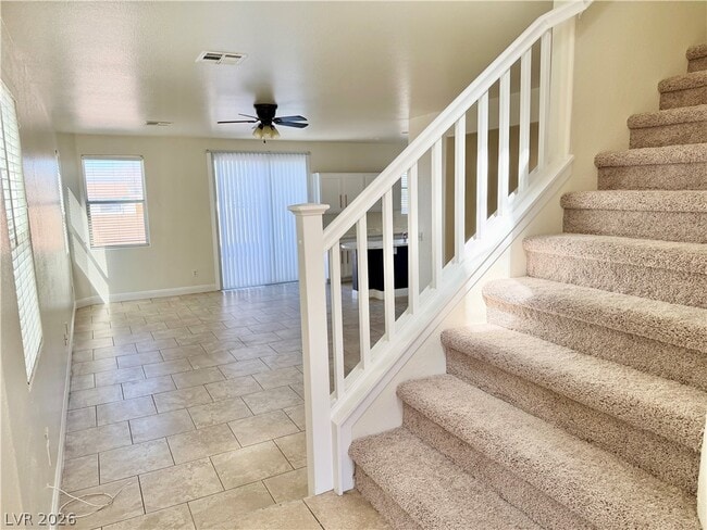 Building Photo - 4556 Hearts Desire Ave