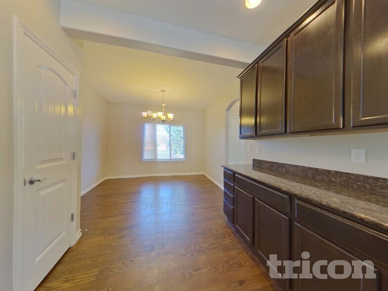 Building Photo - 7415 Pimlico Dr