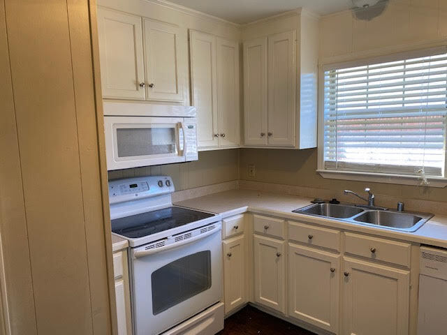 Building Photo - 306 B Mildred St