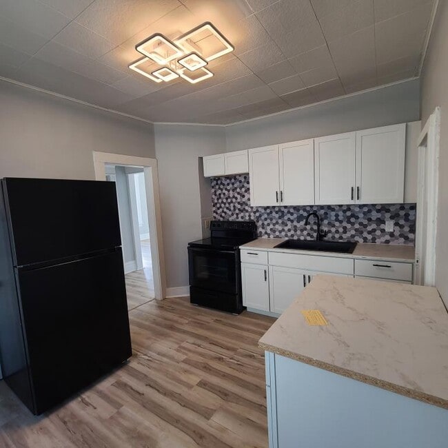 Building Photo - 2616 S Harrison St