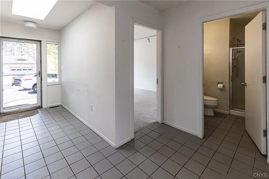 Building Photo - 7520 Spectrum Way