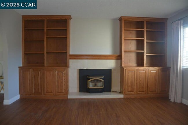 Building Photo - 3320 Blythe Dr