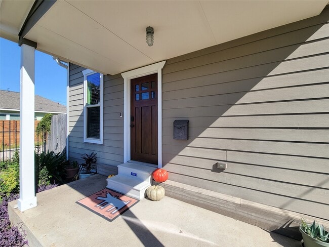 Building Photo - 2604 Cochran St