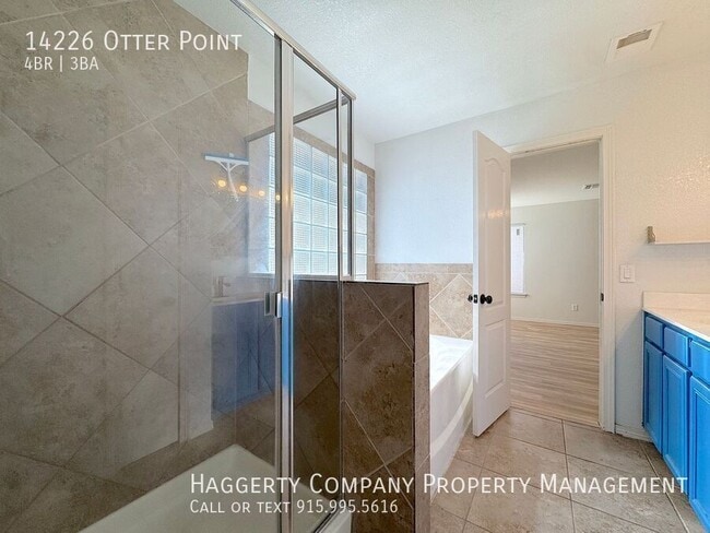 Building Photo - 14226 Otter Point Ct