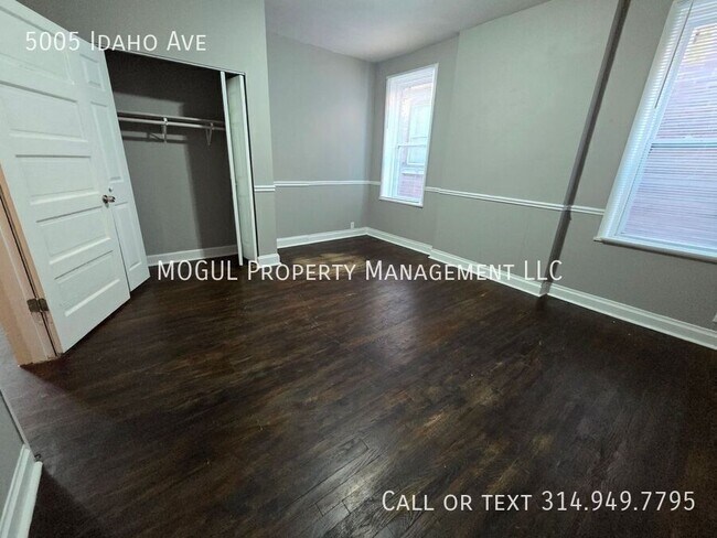 Building Photo - 5005 Idaho Ave