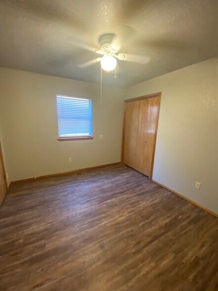 Building Photo - 9900 Rockwell Terrace