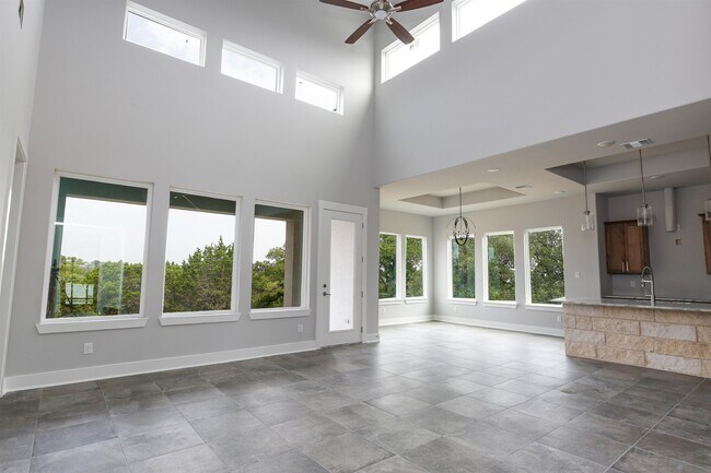 Building Photo - 1314 Clayton Nolen Dr
