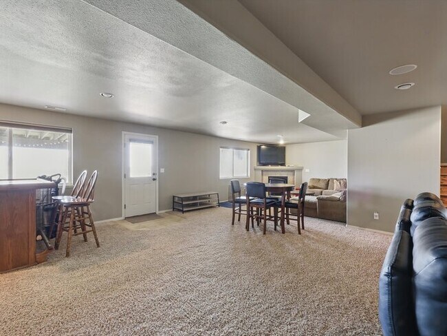 Building Photo - 11818 Rio Secco Rd