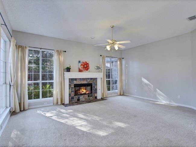 Building Photo - 11117 Knoxville Ln