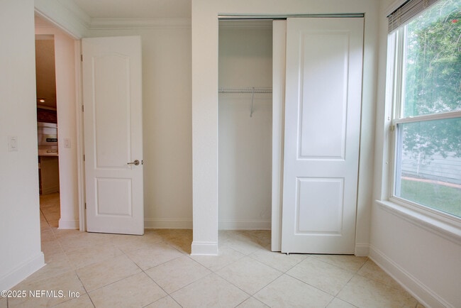 Building Photo - 174 Antilles Rd