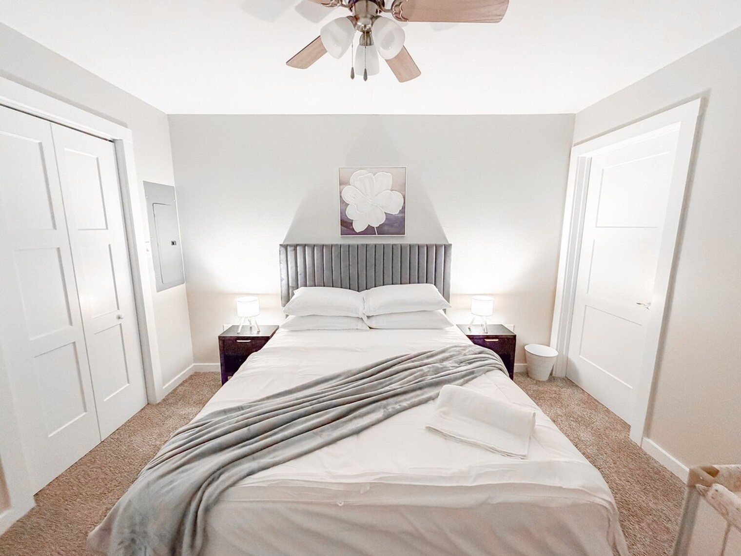 Building Photo - 1450 N Hwy 360