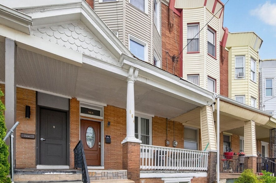 Building Photo - 864 E Chelten Ave