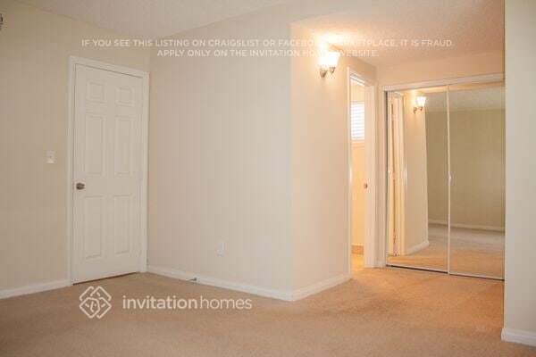 Building Photo - 5221 Dresden Pl