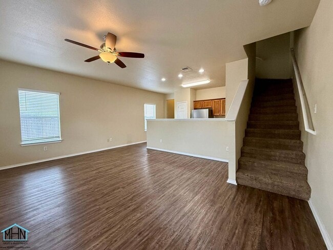 Building Photo - Beautiful Two Story Duplex Near Randolph AFB and FT SAM Houston!