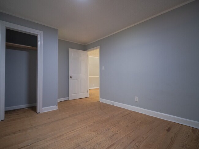Building Photo - "Charming 3-Bedroom Home in Cramerton - Spacious 1217 Sq Ft with 2 Full Baths!"
