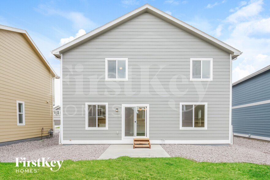 Building Photo - 10645 Luneth Dr