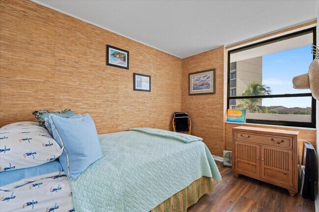 Building Photo - 1200 Marine Way