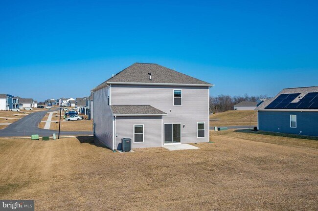 Building Photo - 9962 Roulette Dr