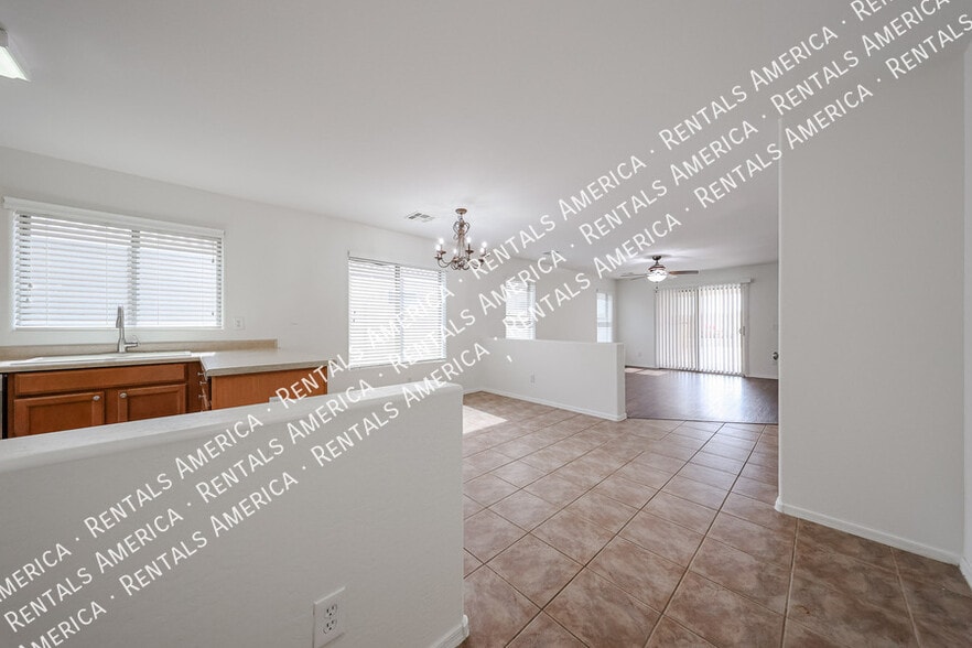 Building Photo - 29120 N Yellow Bee Dr