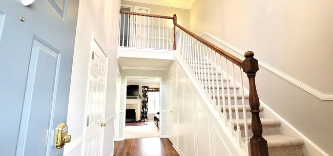 Building Photo - 10520 Wakefield Ln