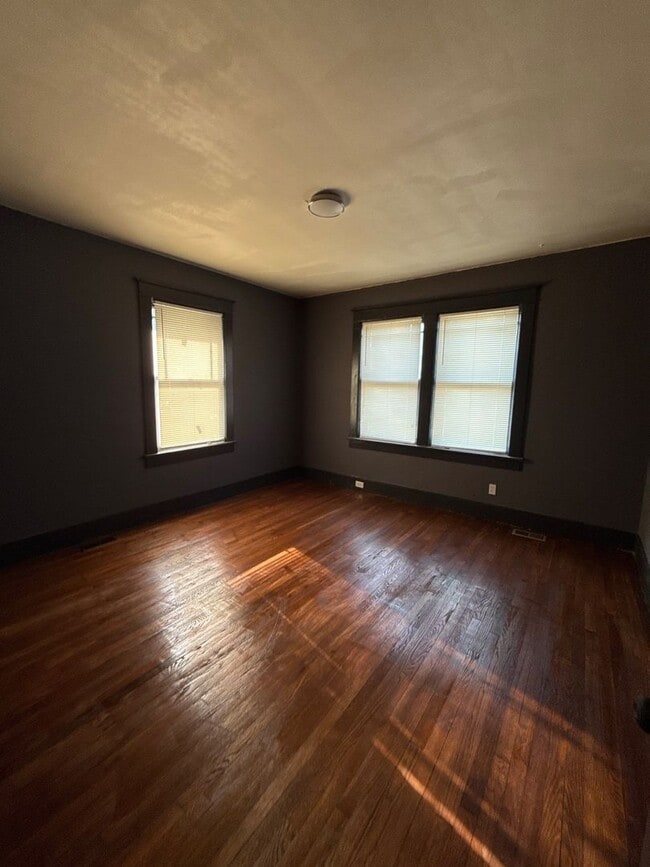 Building Photo - Fully Renovated 4BR Home in South Memphis Section 8 Welcome!