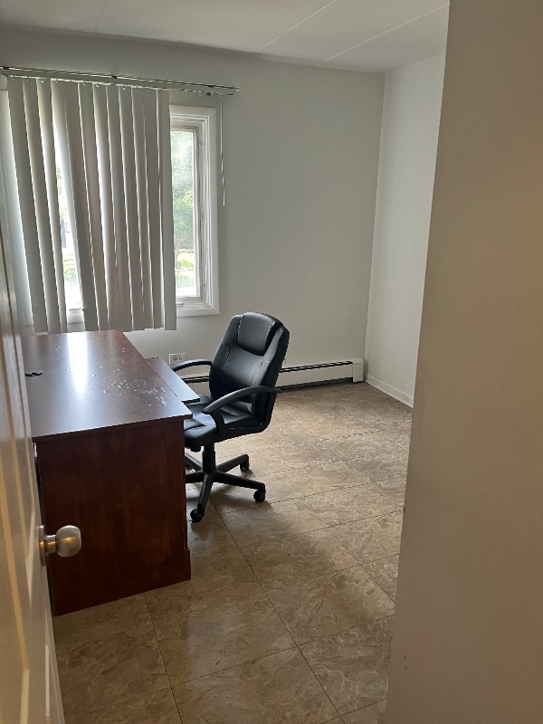 Building Photo - 10445 S Keating Ave